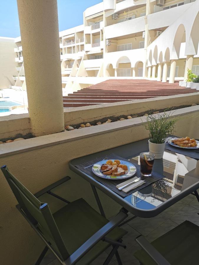 Apartamento T2 Palmeira Gale-Praia Da Gale Guia  Exterior photo
