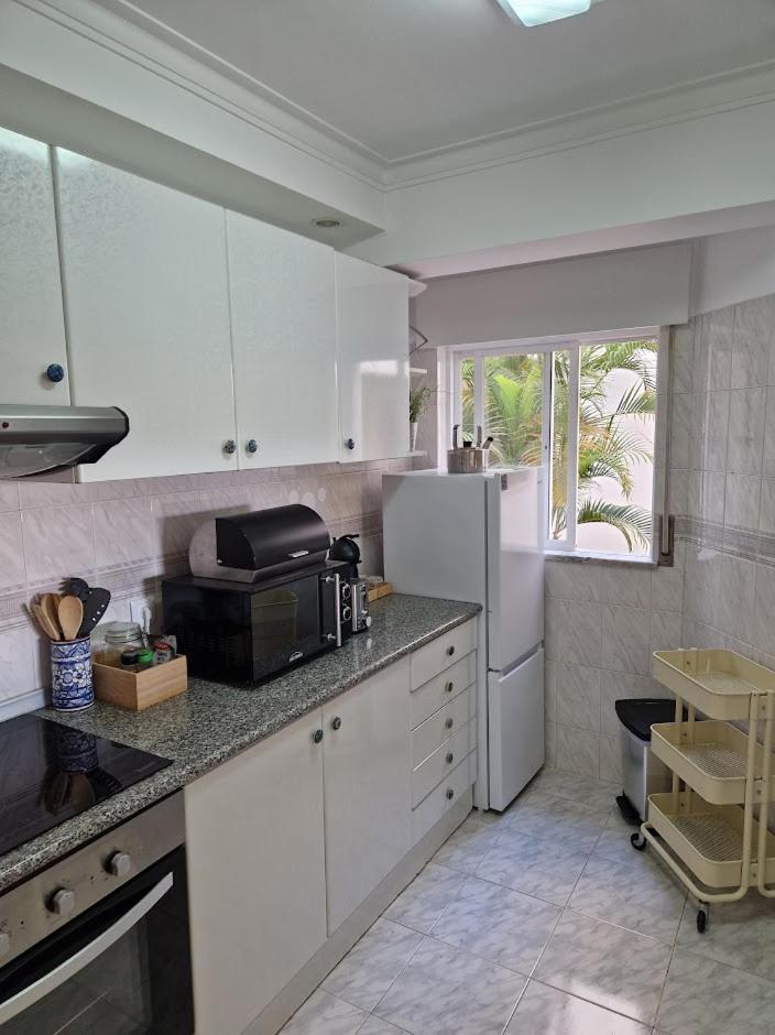 Apartamento T2 Palmeira Gale-Praia Da Gale Guia  Exterior photo